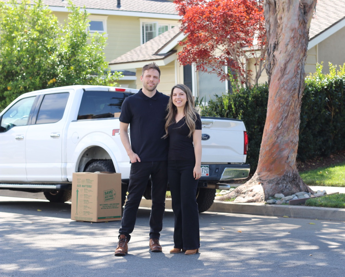 Keepsake team on-site preparing to catalog and pack estate belongings
